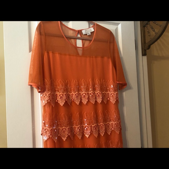 DESIGNER BEAUTIFUL, NWOT XL LIGHT WEIGHT DRESS!!! - Picture 6 of 6